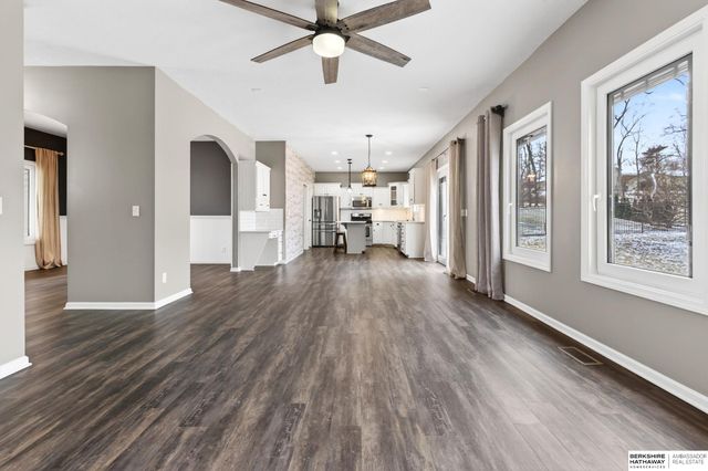 8524 Kilpatrick Parkway, Bennington, NE 68007