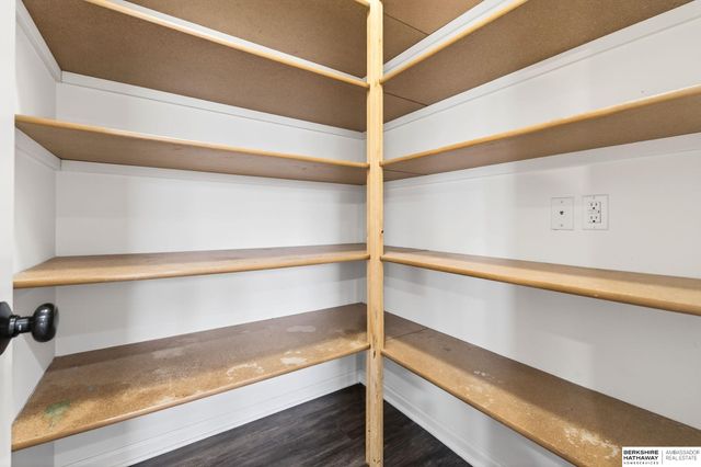 8524 Kilpatrick Parkway, Bennington, NE 68007