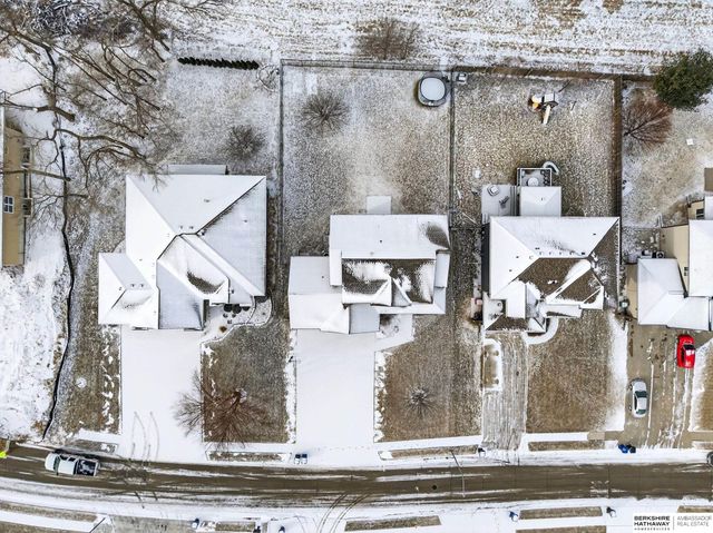 8524 Kilpatrick Parkway, Bennington, NE 68007