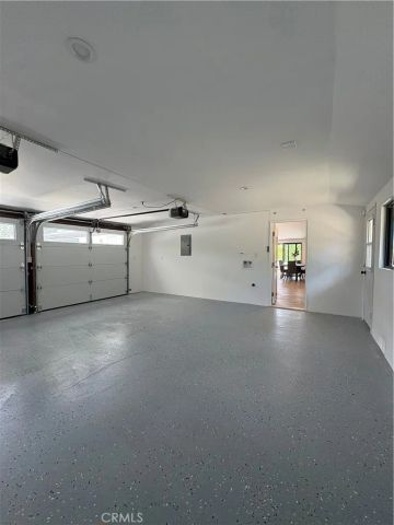 5703 Mcdonie, Woodland Hills, CA 91367