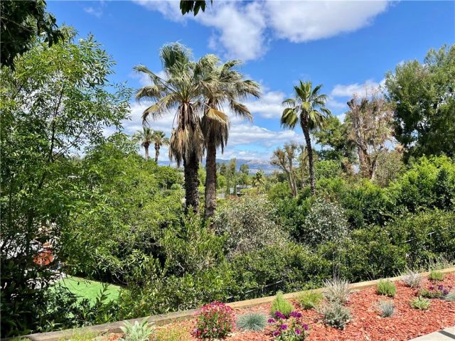 5703 Mcdonie, Woodland Hills, CA 91367