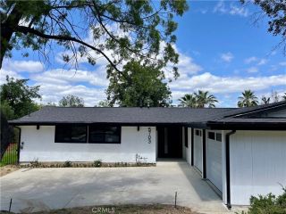 5703 Mcdonie, Woodland Hills, CA 91367