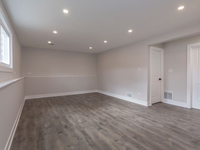 18008 Edwards Avenue, Country Club Hills, IL 60478