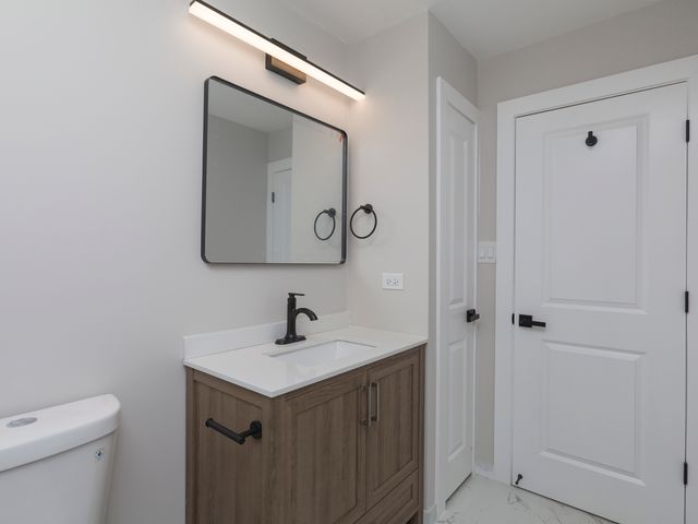 18008 Edwards Avenue, Country Club Hills, IL 60478