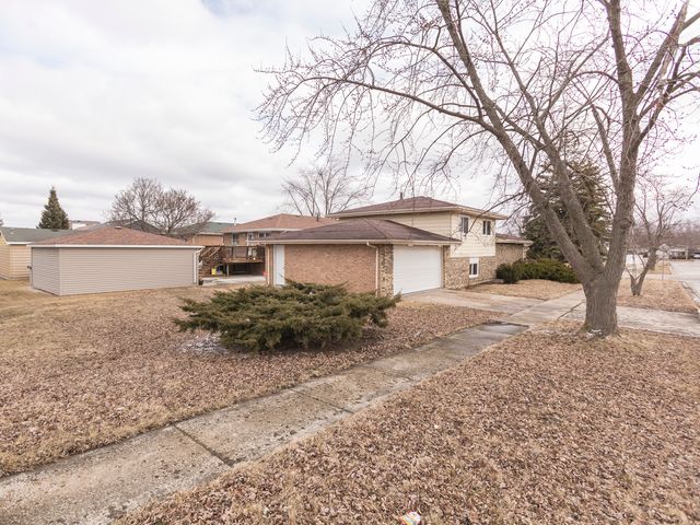 18008 Edwards Avenue, Country Club Hills, IL 60478