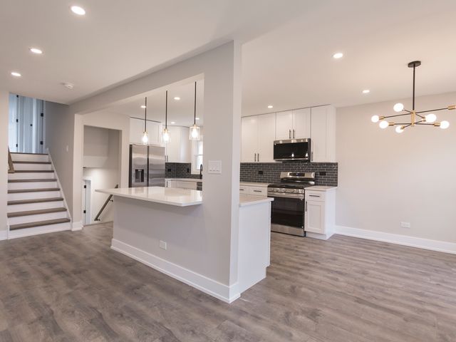 18008 Edwards Avenue, Country Club Hills, IL 60478