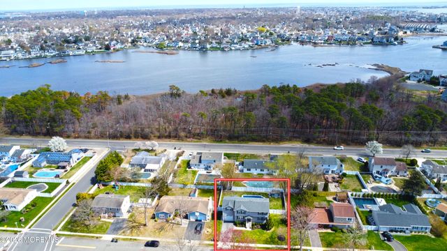 149 Berkeley Drive, Brick, NJ 08724