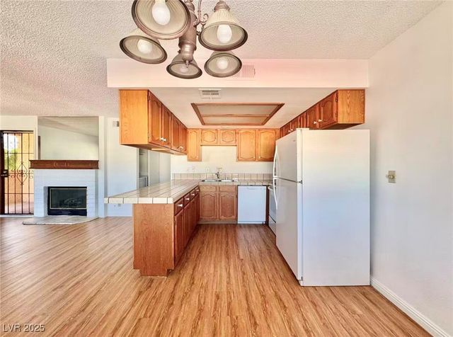 4310 Sanderling Circle 104, Las Vegas, NV 89103