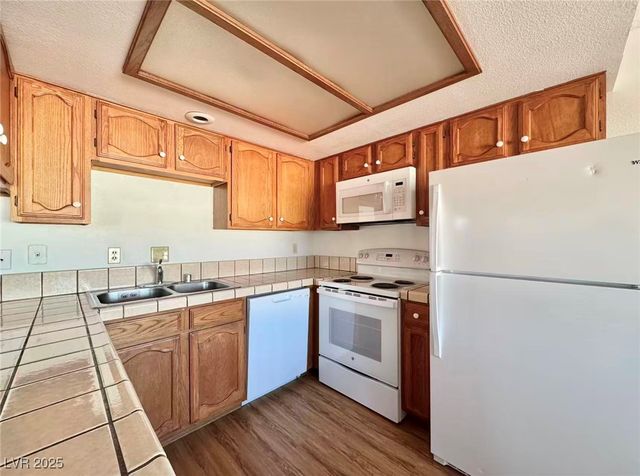 4310 Sanderling Circle 104, Las Vegas, NV 89103