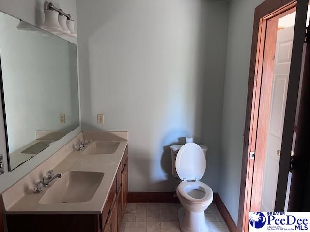 40 W Rigby St, Manning, SC 29102