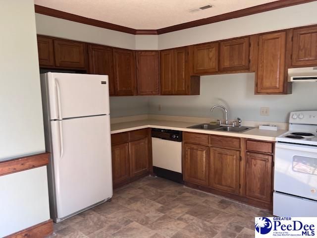 40 W Rigby St, Manning, SC 29102