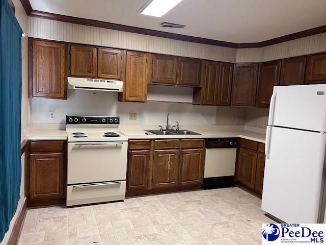 40 W Rigby St, Manning, SC 29102