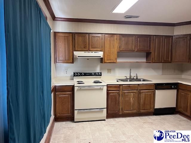 40 W Rigby St, Manning, SC 29102