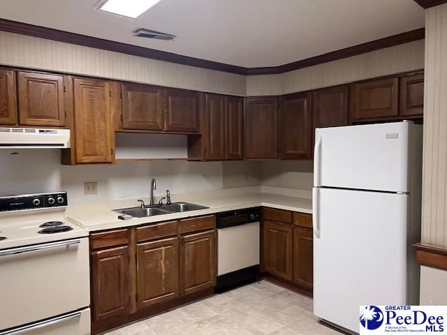 40 W Rigby St, Manning, SC 29102