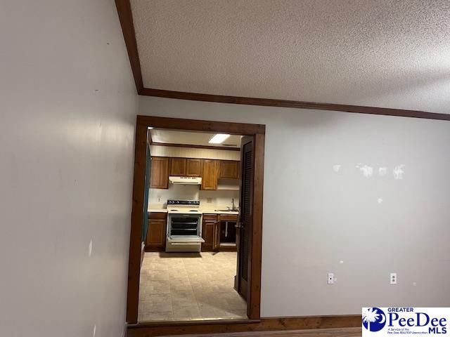 40 W Rigby St, Manning, SC 29102