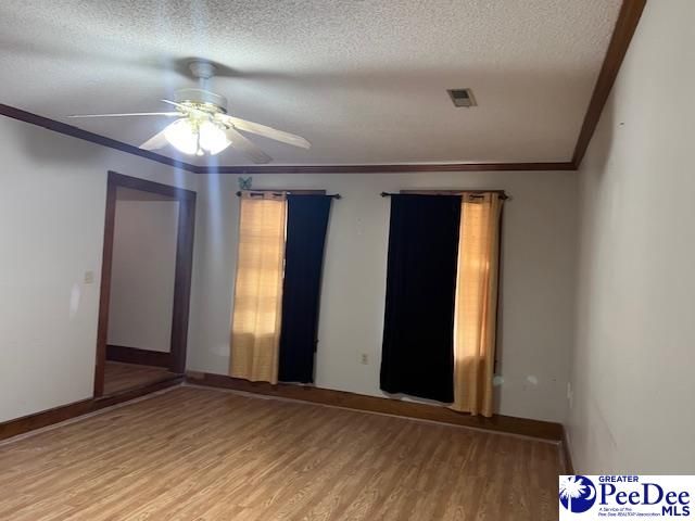 40 W Rigby St, Manning, SC 29102