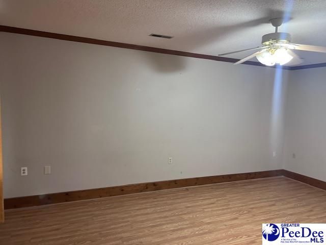 40 W Rigby St, Manning, SC 29102