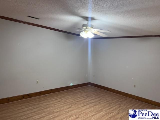 40 W Rigby St, Manning, SC 29102