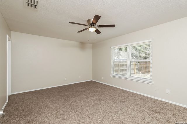 6702 Highland Grass, Converse, TX 78109