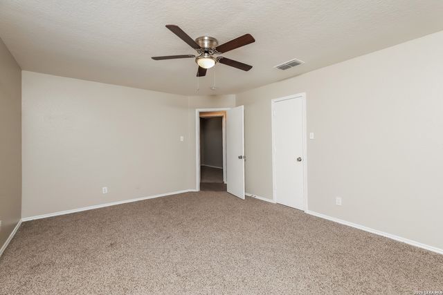 6702 Highland Grass, Converse, TX 78109