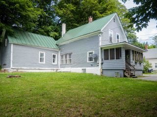 31 Maple Street, Windsor, VT 05089