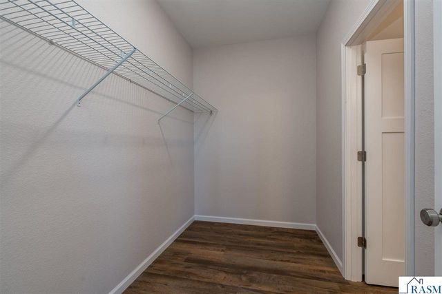 3117 & 3119 Noble Drive, Mankato, MN 56003