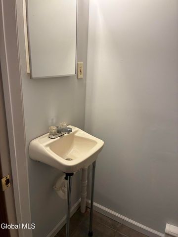 1012 2nd Avenue, Troy, NY 12182