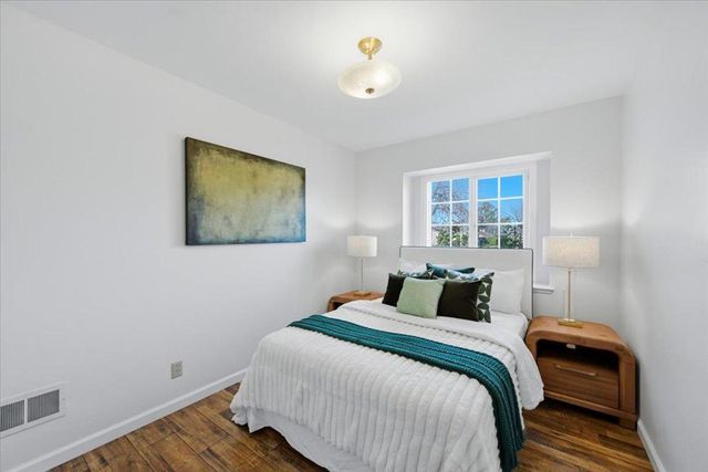 1570 Hillsdale Avenue, San Jose, CA 95118