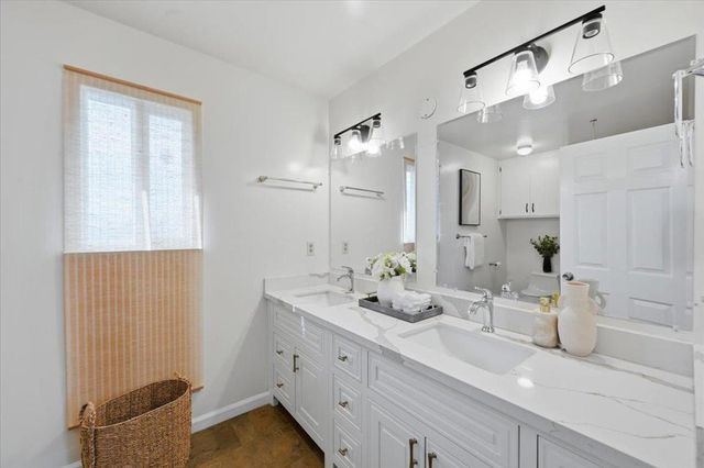 1570 Hillsdale Avenue, San Jose, CA 95118