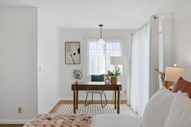 1570 Hillsdale Avenue, San Jose, CA 95118