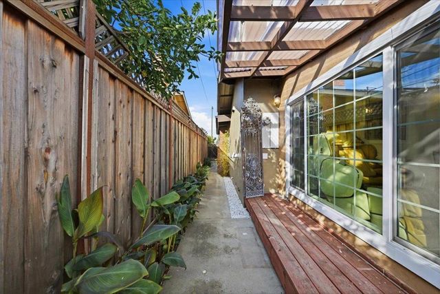 1570 Hillsdale Avenue, San Jose, CA 95118