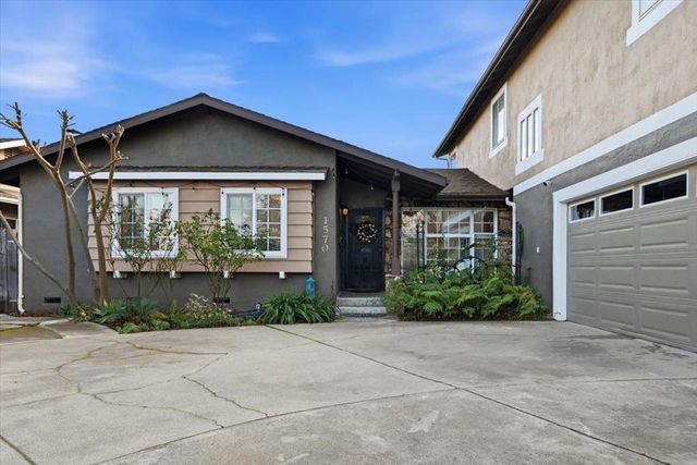 1570 Hillsdale Avenue, San Jose, CA 95118