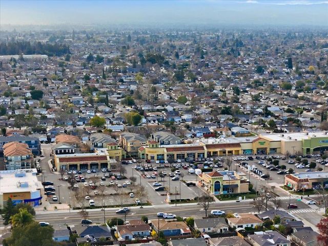 1570 Hillsdale Avenue, San Jose, CA 95118