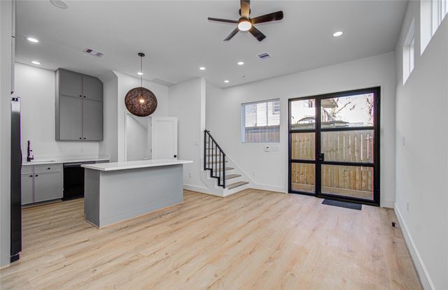 1508 Mckee Street B, Houston, TX 77009