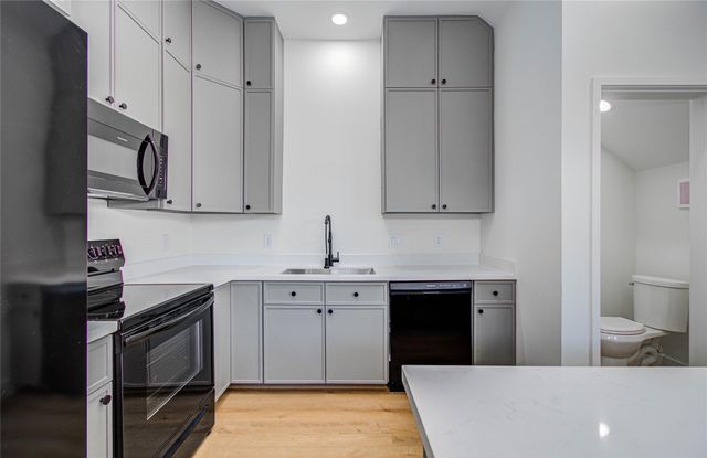 1508 Mckee Street B, Houston, TX 77009