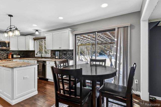 5177 Elizabeth Lane, Almont, MI 48003