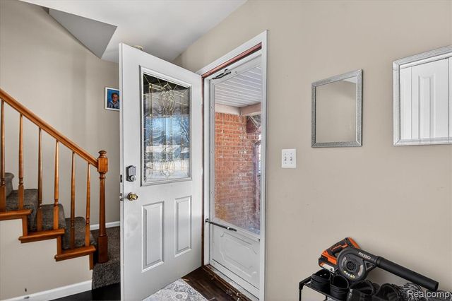 5177 Elizabeth Lane, Almont, MI 48003