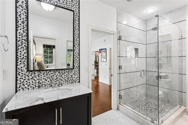 544 Hollydale Court NW, Atlanta, GA 30342