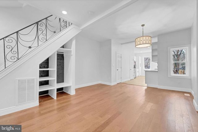 5510 W THOMPSON ST, Philadelphia, PA 19131