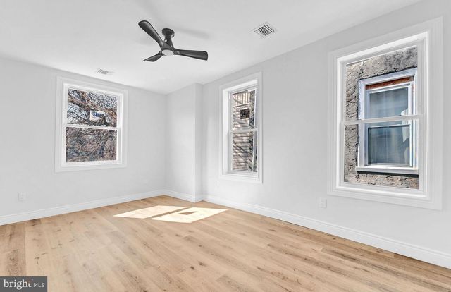 5510 W THOMPSON ST, Philadelphia, PA 19131