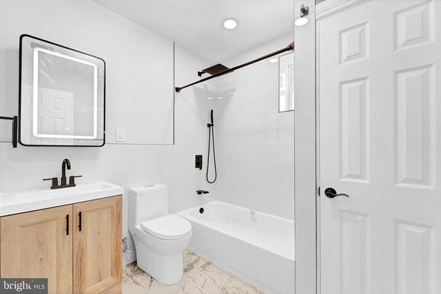 5510 W THOMPSON ST, Philadelphia, PA 19131