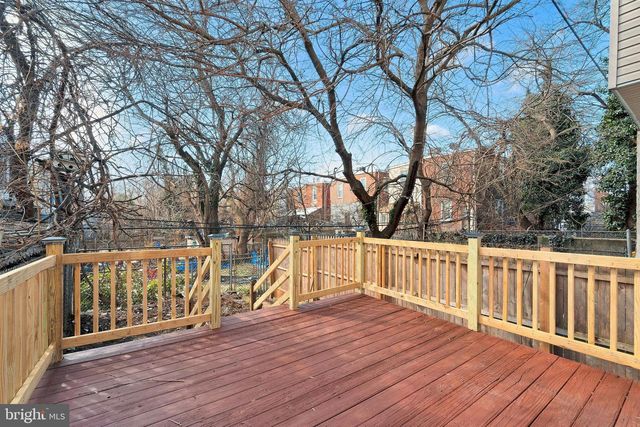 5510 W THOMPSON ST, Philadelphia, PA 19131