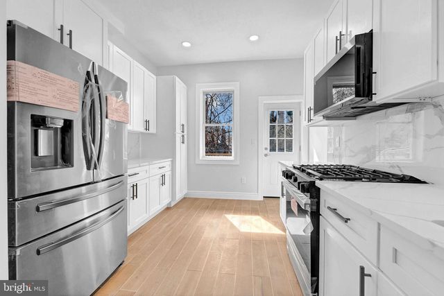 5510 W THOMPSON ST, Philadelphia, PA 19131