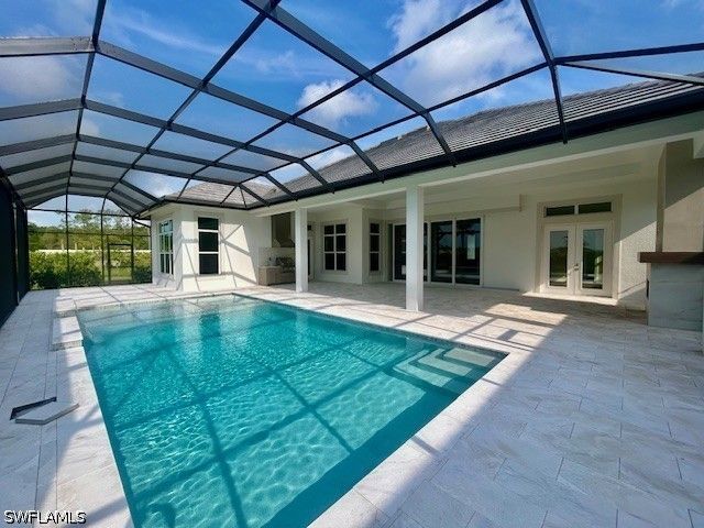 9408 Loquat LN, Naples, FL 34114