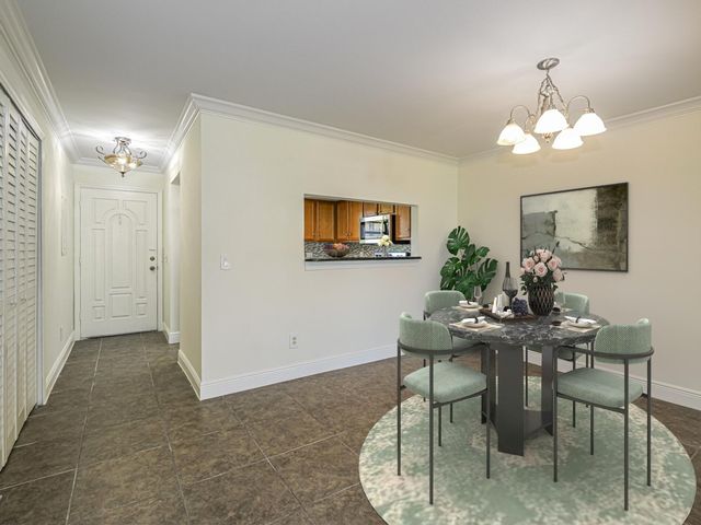 400 18th Street G2, Vero Beach, FL 32960