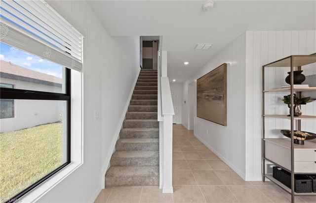 250 Silent Lake DR, Lehigh Acres, FL 33936