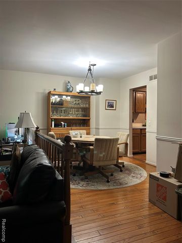 1079 Paint Creek Lane 379, Rochester Hills, MI 48306