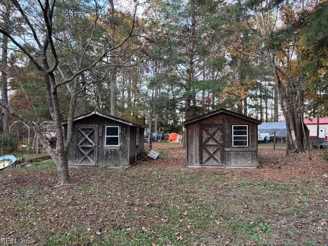 7501 Rhodes DR, Windsor, VA 23487