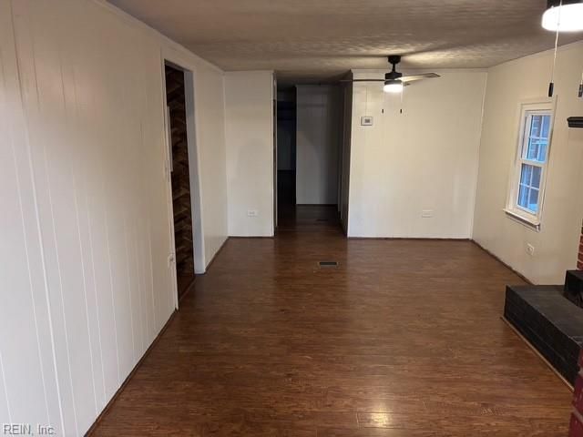 7501 Rhodes DR, Windsor, VA 23487