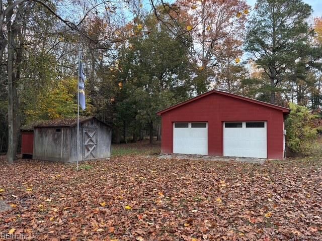 7501 Rhodes DR, Windsor, VA 23487